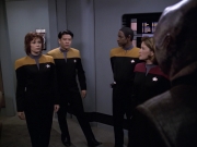 Filename=extant_StarTrek_VOY_6x18-AshesToAshes_02751.jpg
Filesize=145KiB
Dimensions=1200x900
Date added=Jan 02, 2020 extant_StarTrek_VOY_6x18-AshesToAshes_02751.jpg