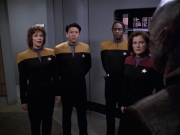 Filename=extant_StarTrek_VOY_6x18-AshesToAshes_02754.jpg
Filesize=152KiB
Dimensions=1200x900
Date added=Jan 02, 2020 extant_StarTrek_VOY_6x18-AshesToAshes_02754.jpg