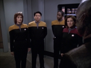 Filename=extant_StarTrek_VOY_6x18-AshesToAshes_02755.jpg
Filesize=160KiB
Dimensions=1200x900
Date added=Jan 02, 2020 extant_StarTrek_VOY_6x18-AshesToAshes_02755.jpg