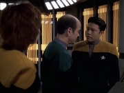 Filename=extant_StarTrek_VOY_6x18-AshesToAshes_03121.jpg
Filesize=173KiB
Dimensions=1200x900
Date added=Jan 02, 2020 extant_StarTrek_VOY_6x18-AshesToAshes_03121.jpg