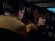 extant_StarTrek_VOY_6x18-AshesToAshes_03220.jpg