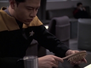 Filename=extant_StarTrek_VOY_6x18-AshesToAshes_03570.jpg
Filesize=126KiB
Dimensions=1200x900
Date added=Jan 02, 2020 extant_StarTrek_VOY_6x18-AshesToAshes_03570.jpg