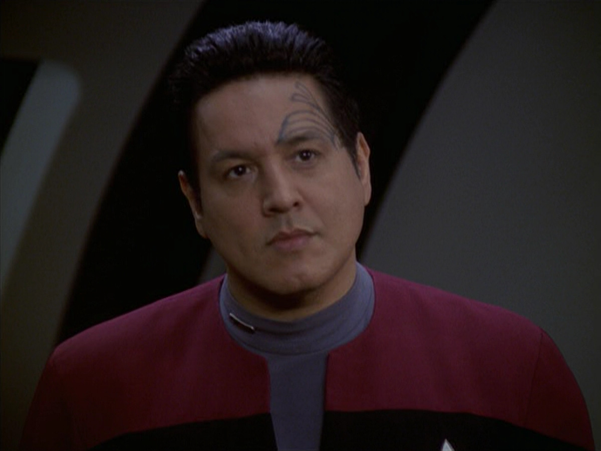 extant_StarTrek_VOY_6x19-ChildsPlay_00123.jpg
