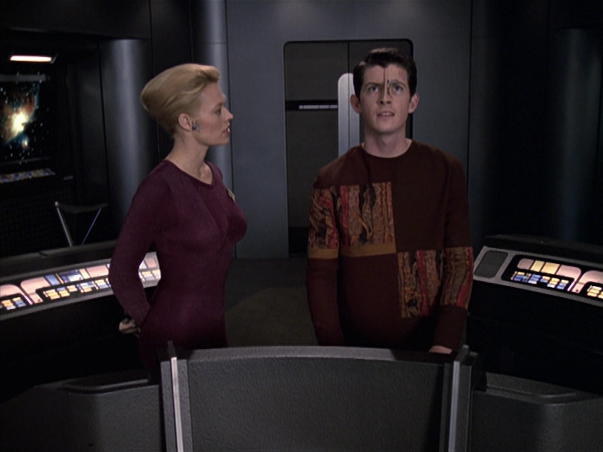 extant_StarTrek_VOY_6x19-ChildsPlay_00372.jpg