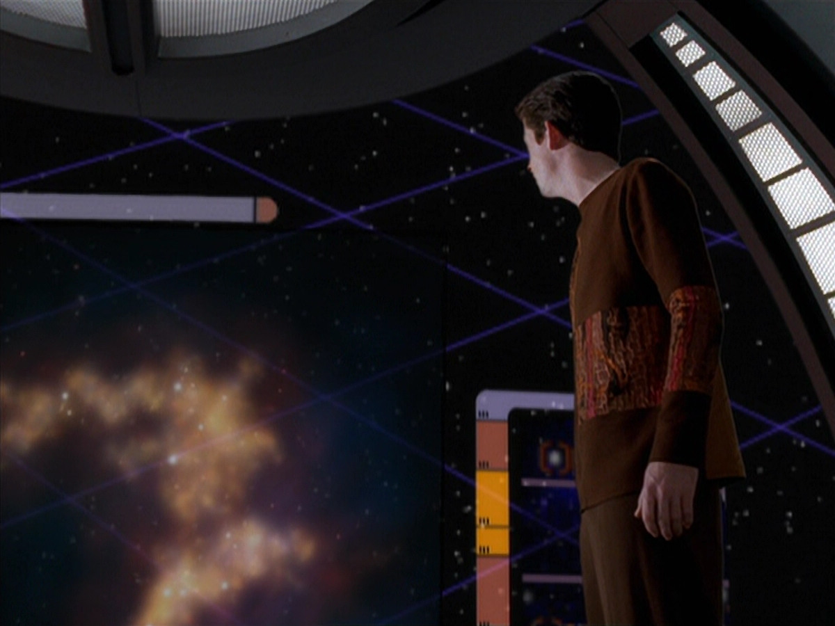 extant_StarTrek_VOY_6x19-ChildsPlay_00390.jpg