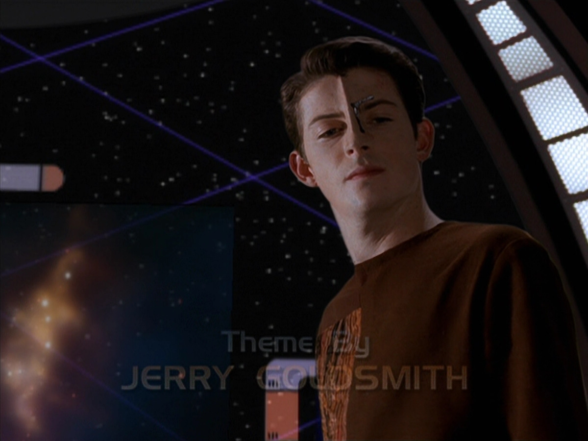 extant_StarTrek_VOY_6x19-ChildsPlay_00394.jpg