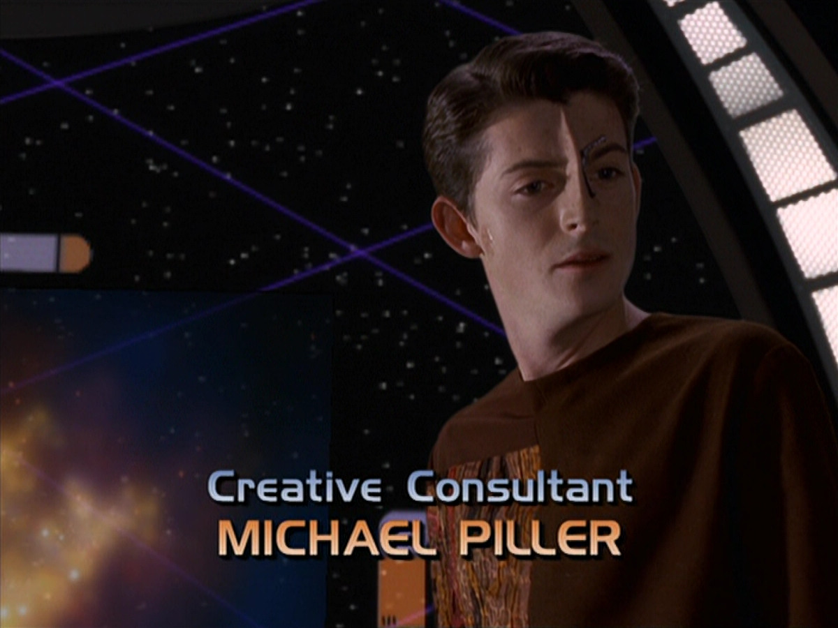 extant_StarTrek_VOY_6x19-ChildsPlay_00409.jpg