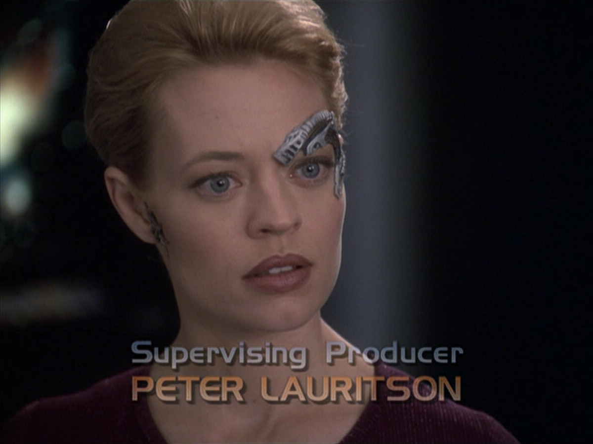 extant_StarTrek_VOY_6x19-ChildsPlay_00440.jpg