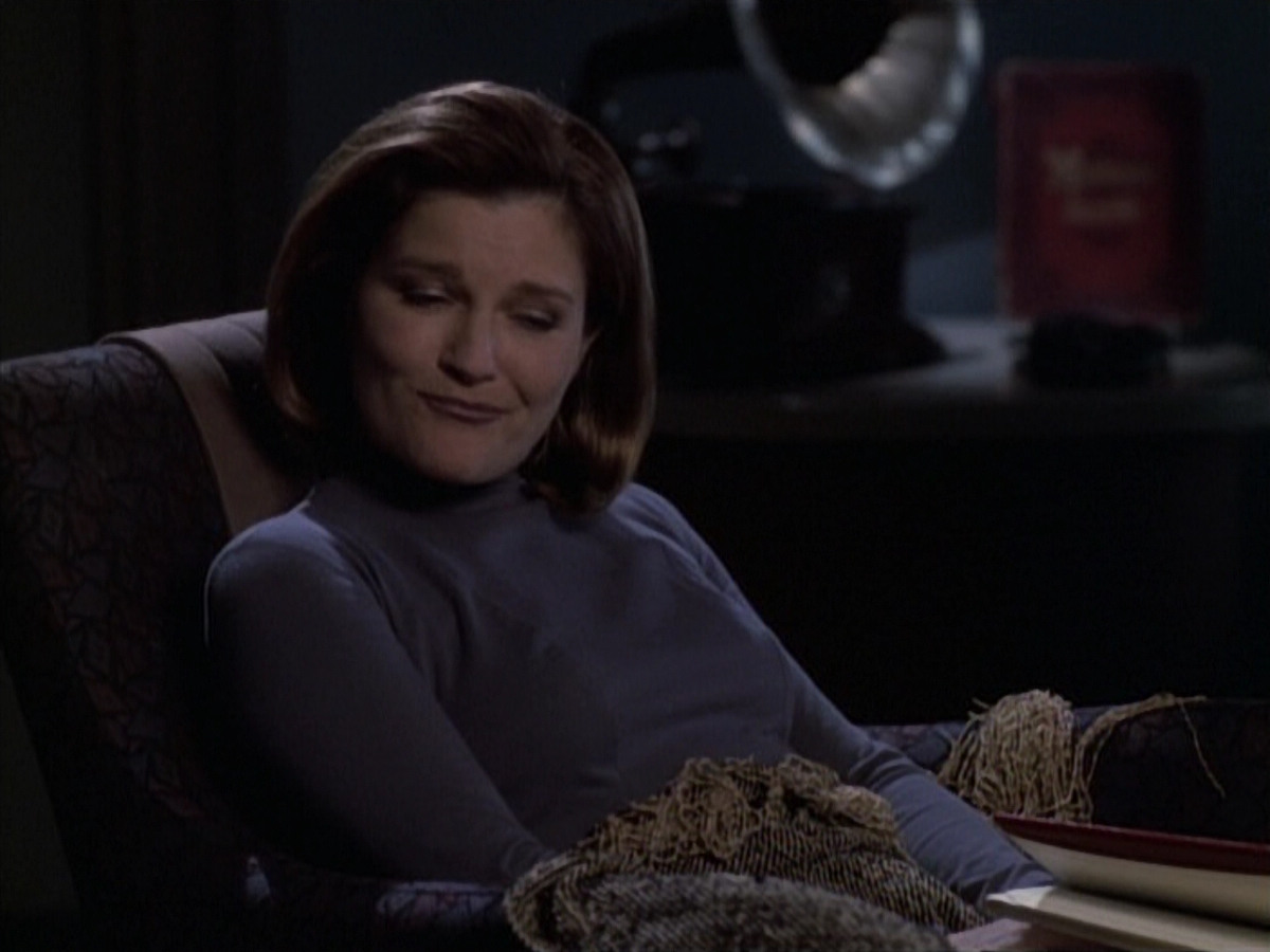 extant_StarTrek_VOY_6x19-ChildsPlay_00497.jpg
