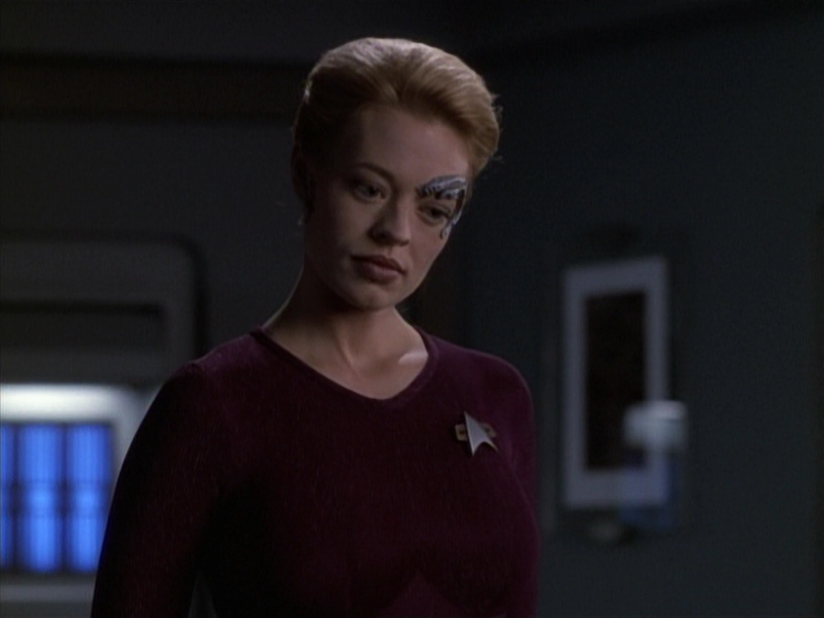 extant_StarTrek_VOY_6x19-ChildsPlay_00501.jpg