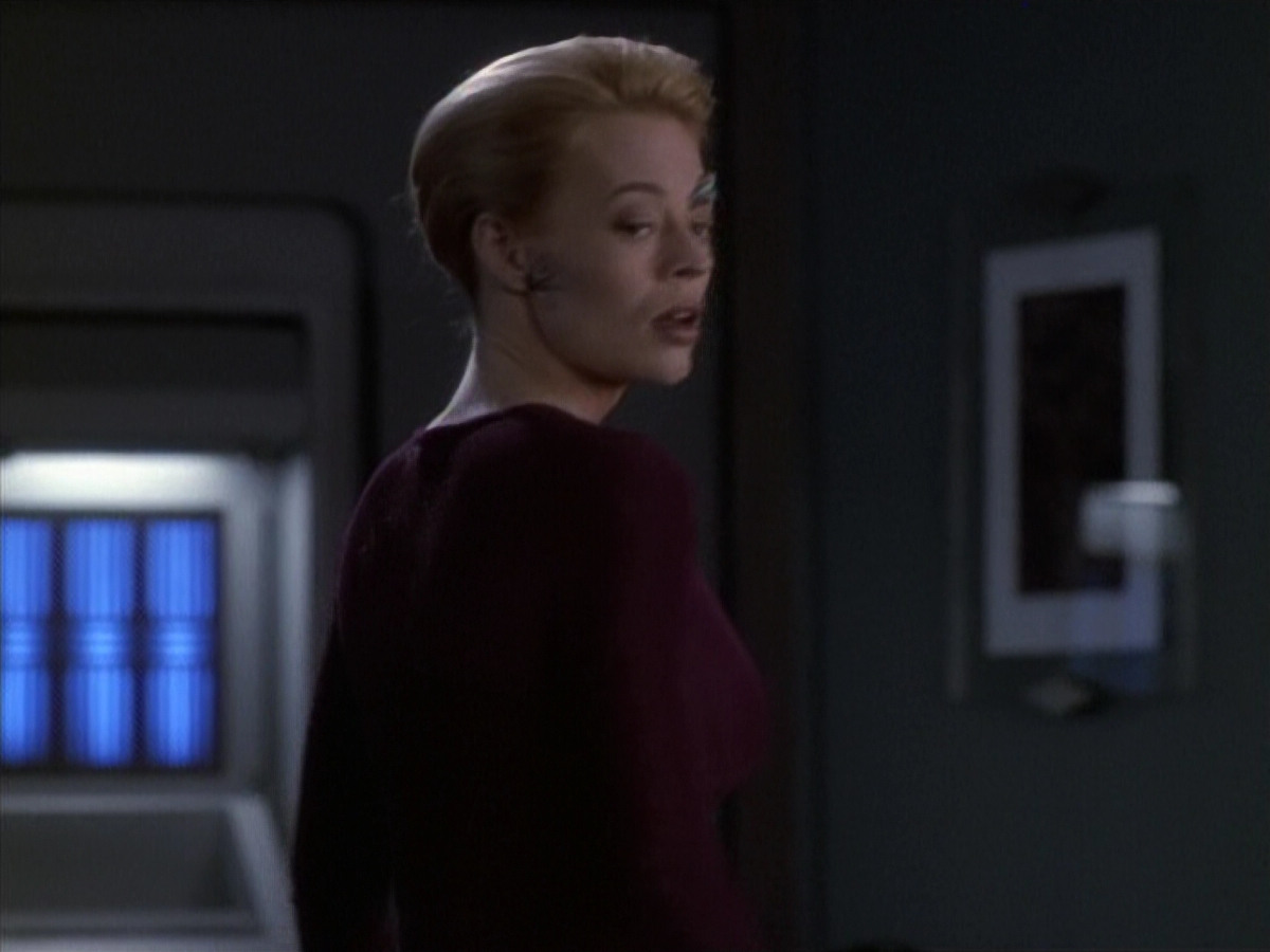 extant_StarTrek_VOY_6x19-ChildsPlay_00505.jpg