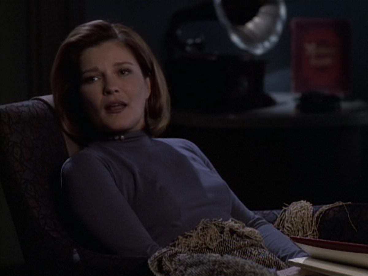 extant_StarTrek_VOY_6x19-ChildsPlay_00510.jpg