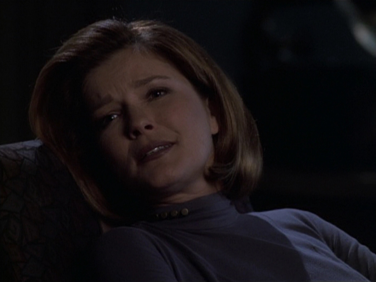 extant_StarTrek_VOY_6x19-ChildsPlay_00534.jpg