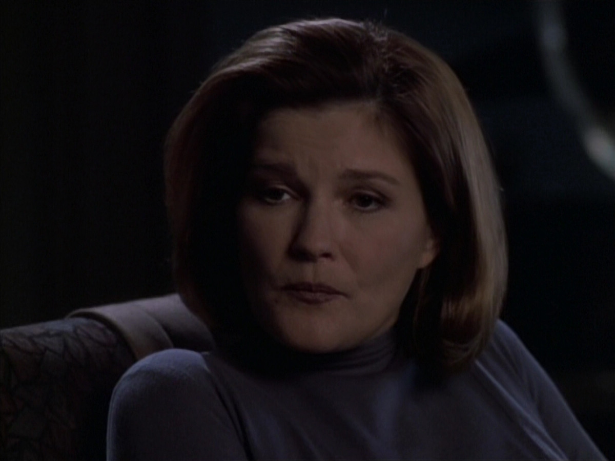 extant_StarTrek_VOY_6x19-ChildsPlay_00554.jpg
