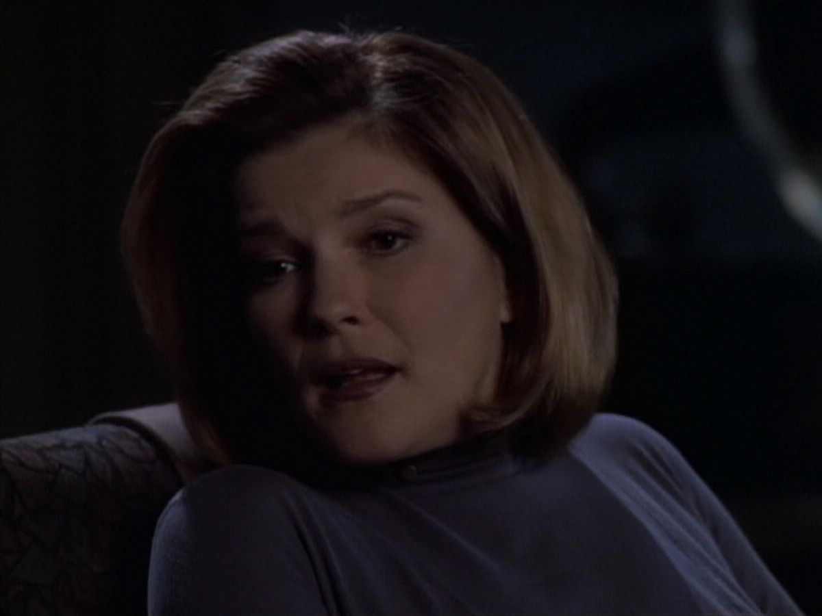 extant_StarTrek_VOY_6x19-ChildsPlay_00555.jpg