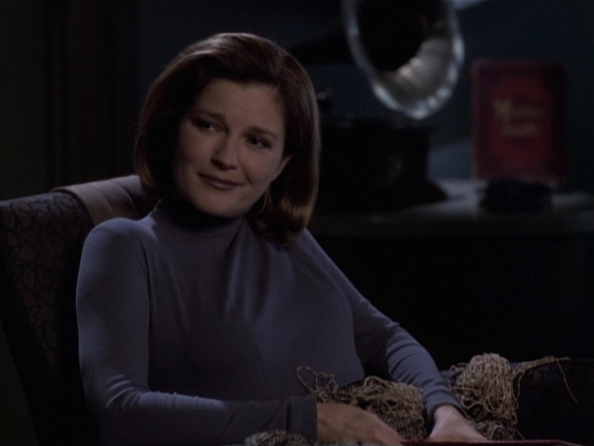 extant_StarTrek_VOY_6x19-ChildsPlay_00587.jpg
