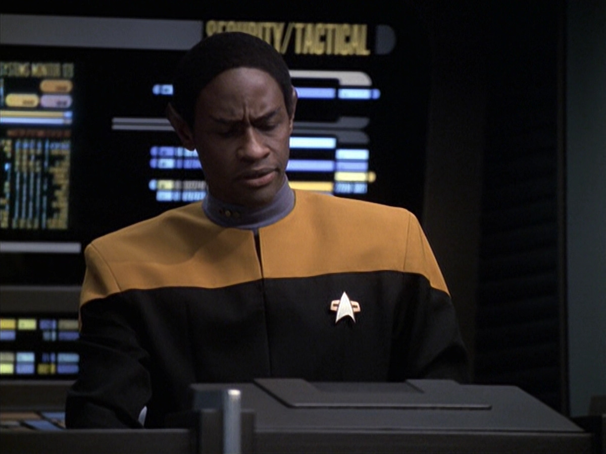 extant_StarTrek_VOY_6x19-ChildsPlay_00805.jpg