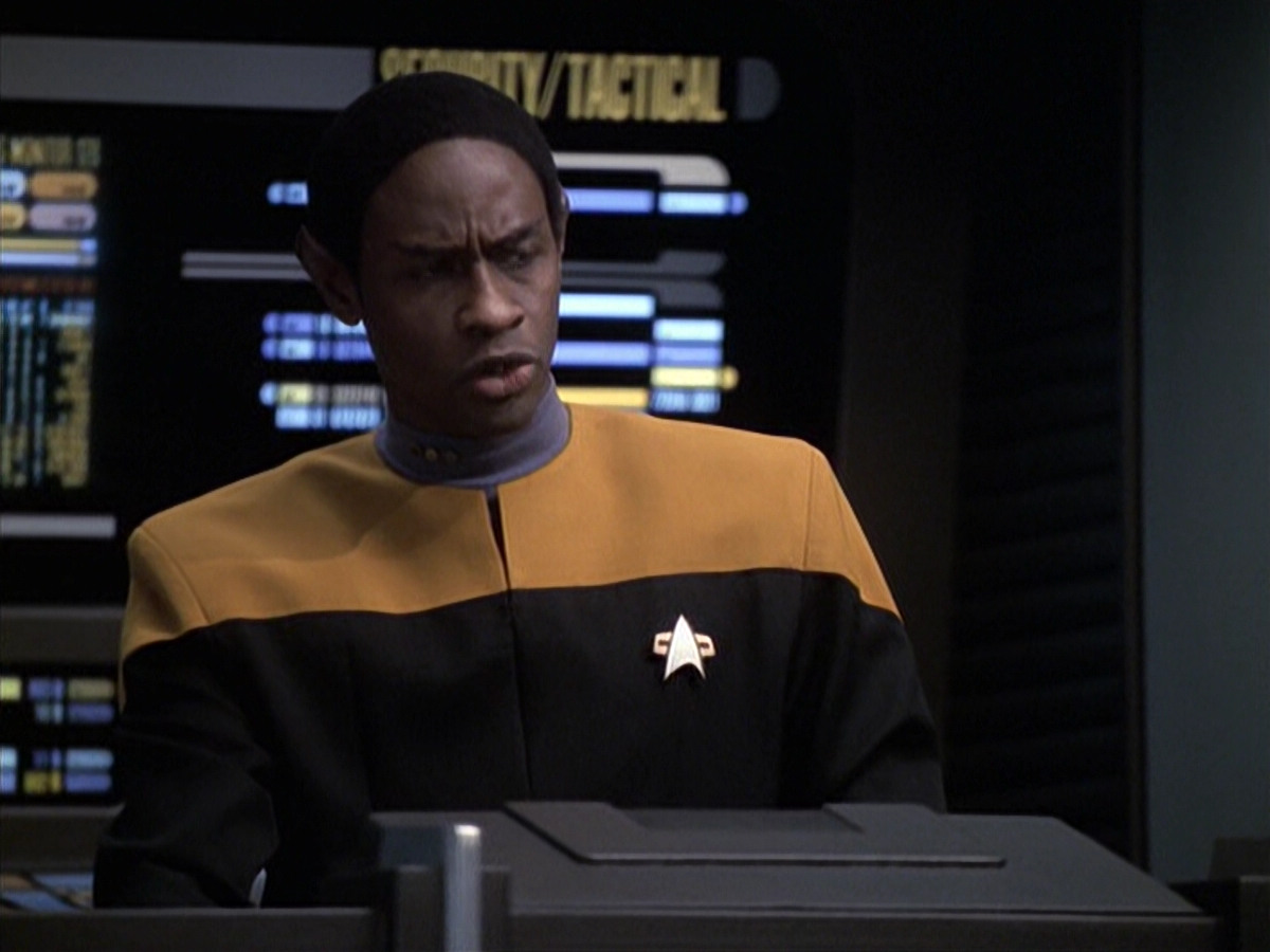 extant_StarTrek_VOY_6x19-ChildsPlay_00806.jpg