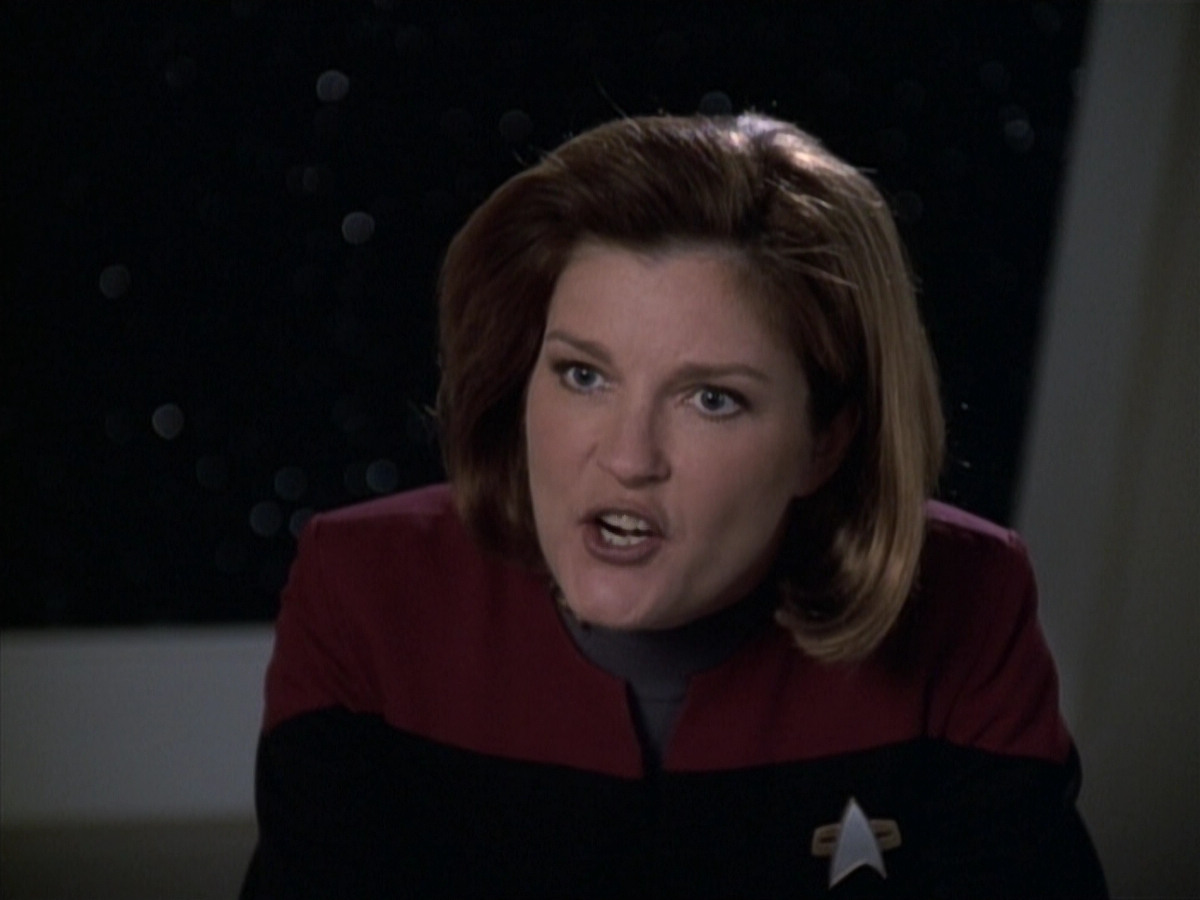 extant_StarTrek_VOY_6x19-ChildsPlay_01397.jpg