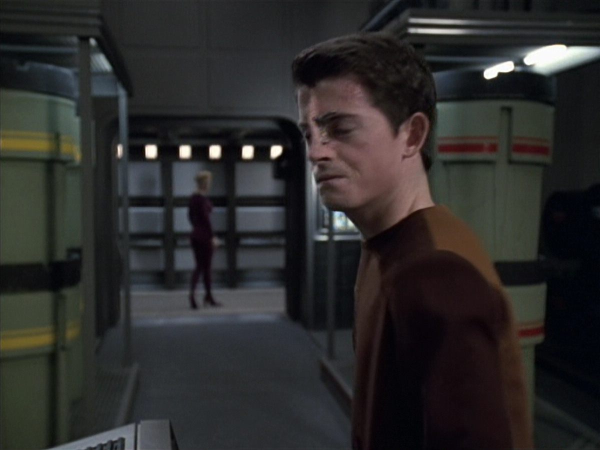 extant_StarTrek_VOY_6x19-ChildsPlay_01572.jpg
