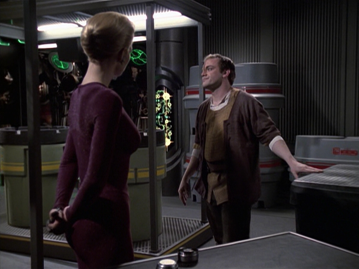 extant_StarTrek_VOY_6x19-ChildsPlay_02016.jpg