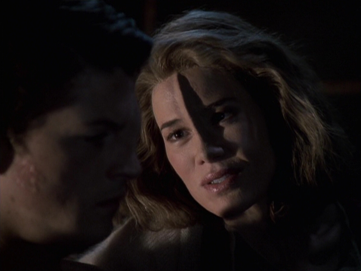 extant_StarTrek_VOY_6x19-ChildsPlay_02211.jpg