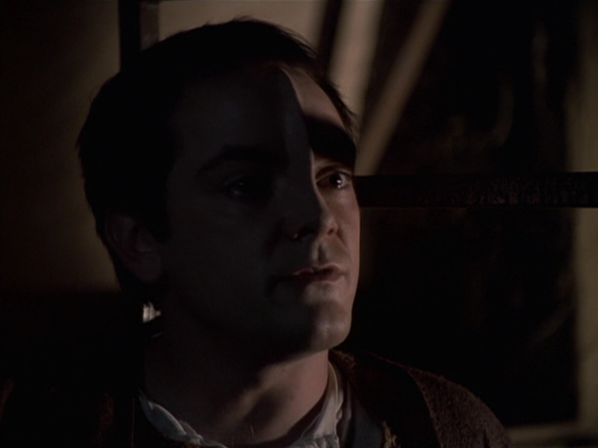 extant_StarTrek_VOY_6x19-ChildsPlay_02238.jpg
