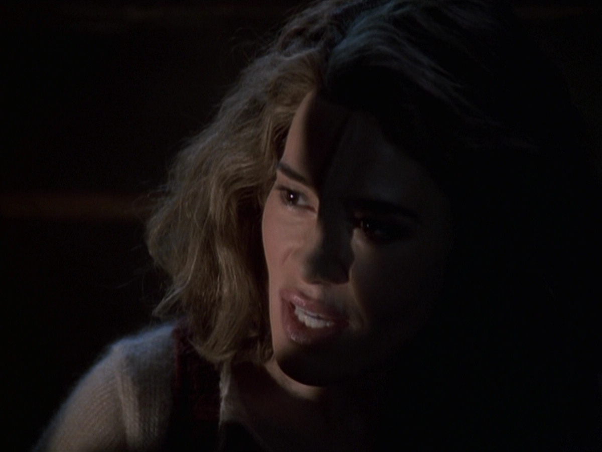 extant_StarTrek_VOY_6x19-ChildsPlay_02263.jpg