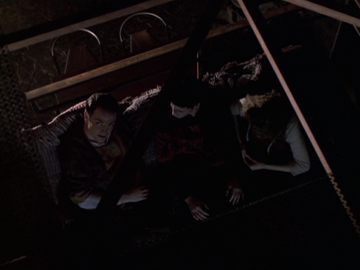 extant_StarTrek_VOY_6x19-ChildsPlay_02292.jpg