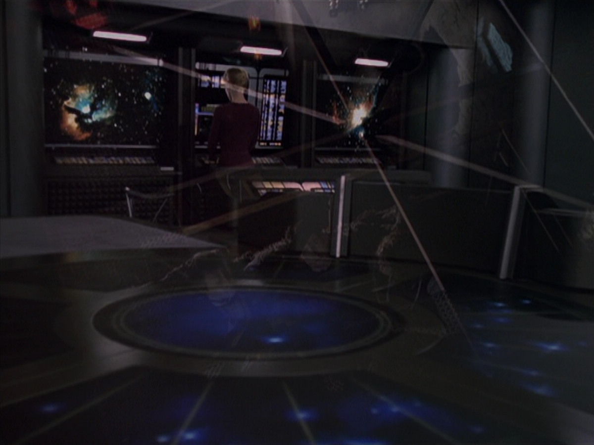 extant_StarTrek_VOY_6x19-ChildsPlay_02304.jpg