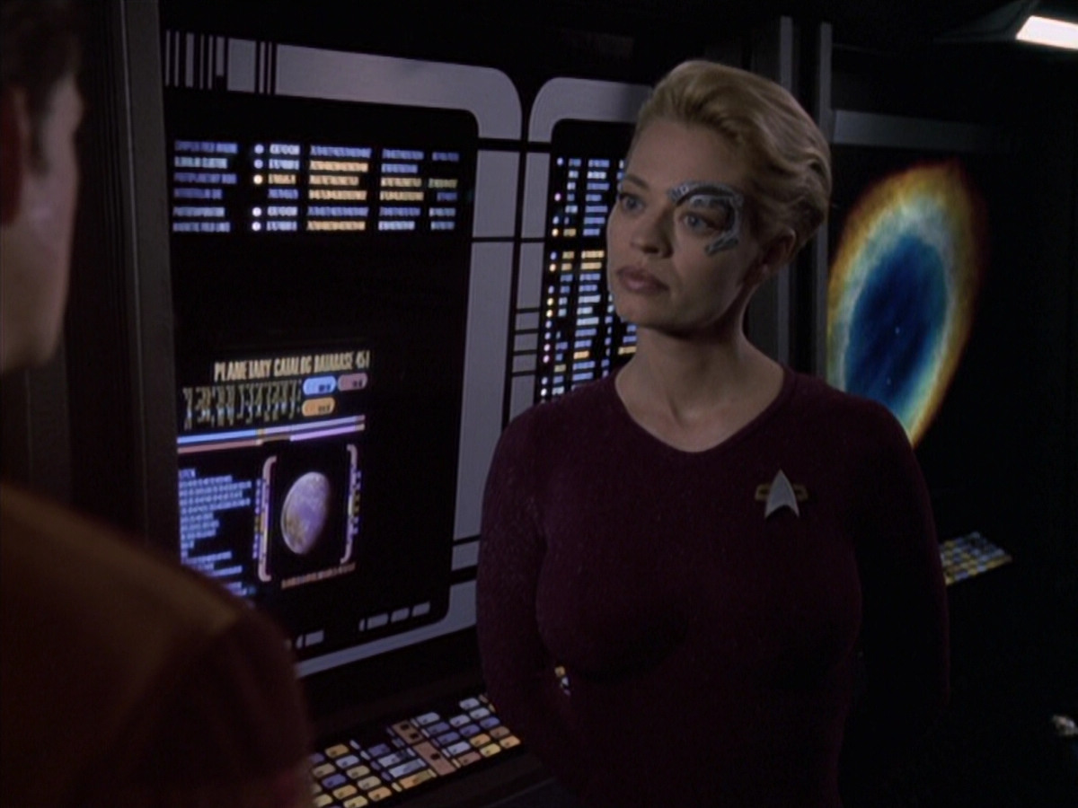 extant_StarTrek_VOY_6x19-ChildsPlay_02362.jpg