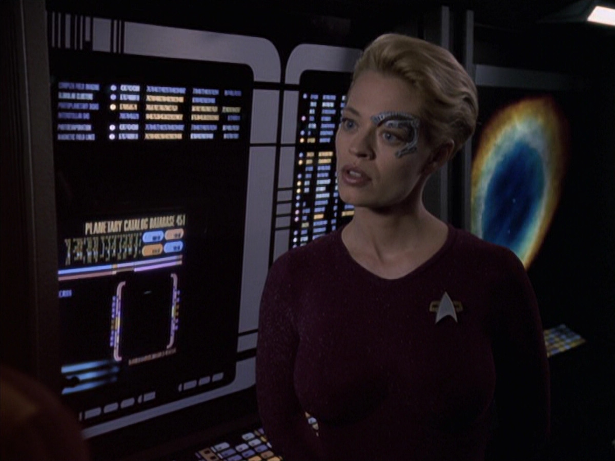 extant_StarTrek_VOY_6x19-ChildsPlay_02369.jpg