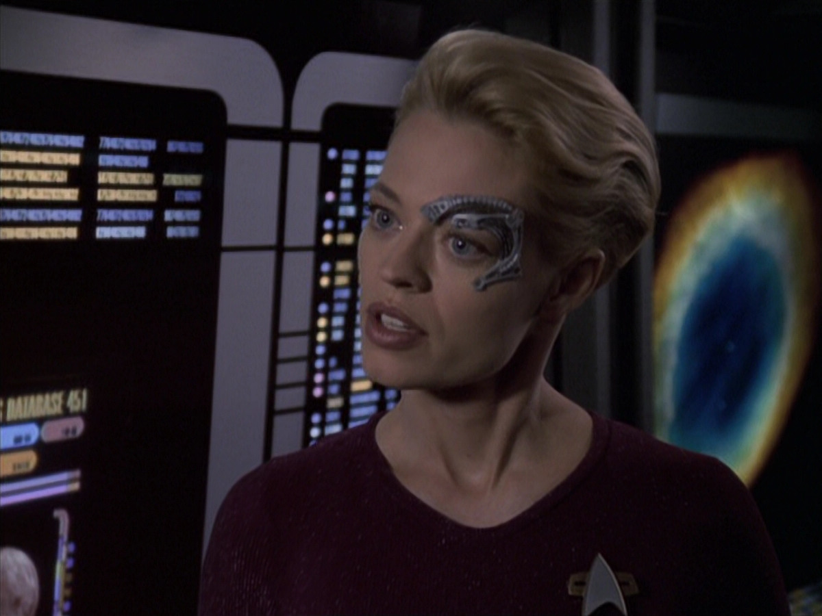 extant_StarTrek_VOY_6x19-ChildsPlay_02391.jpg