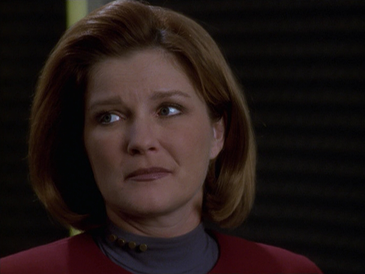 extant_StarTrek_VOY_6x19-ChildsPlay_02476.jpg