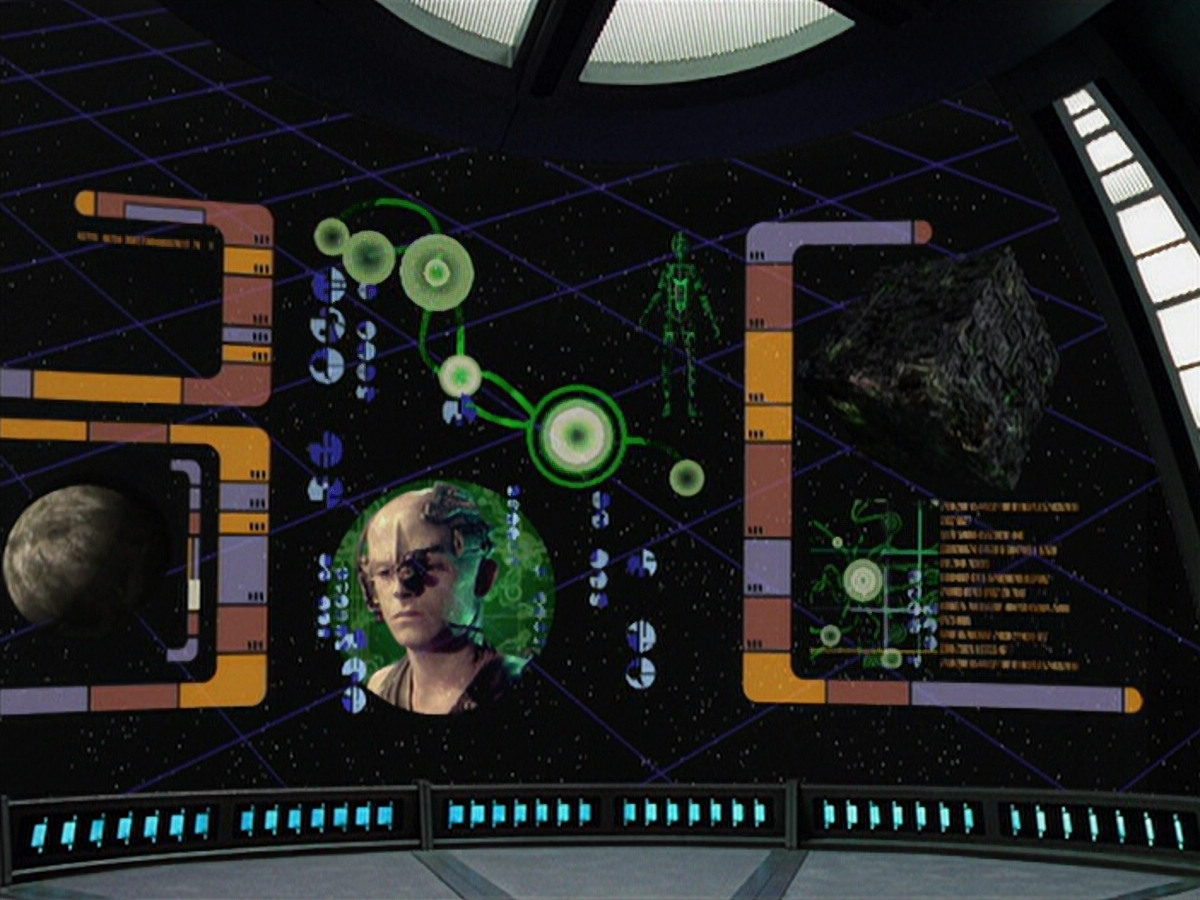 extant_StarTrek_VOY_6x19-ChildsPlay_02665.jpg