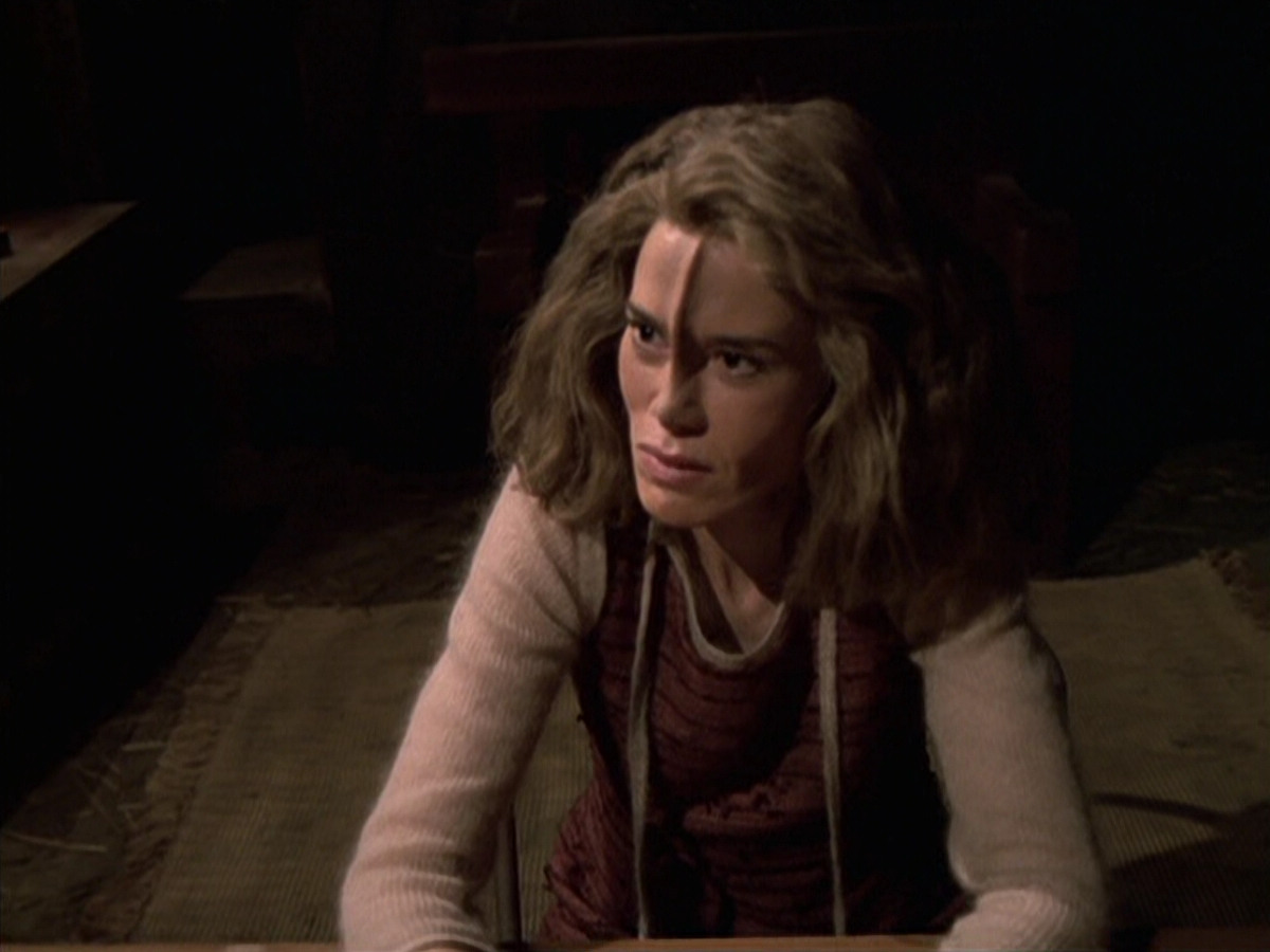 extant_StarTrek_VOY_6x19-ChildsPlay_02856.jpg