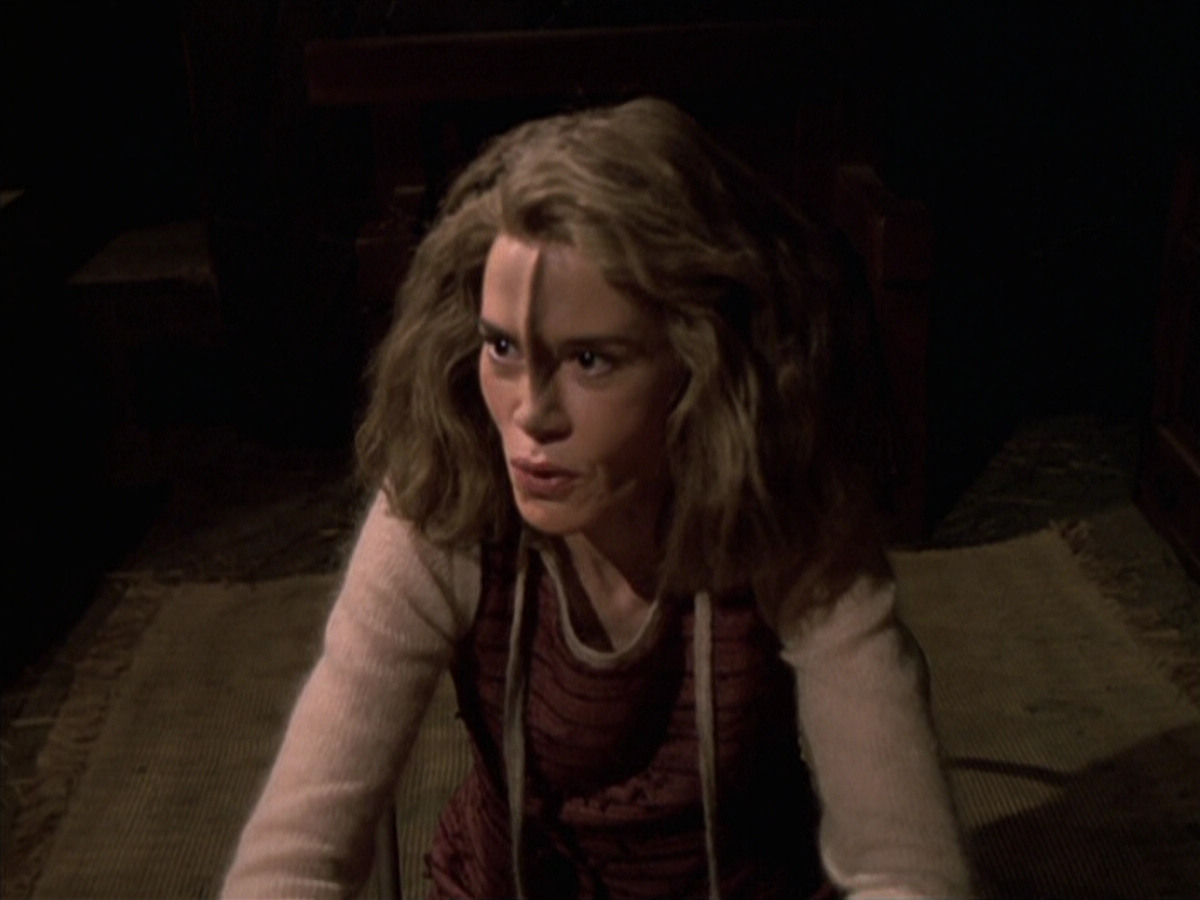 extant_StarTrek_VOY_6x19-ChildsPlay_02860.jpg