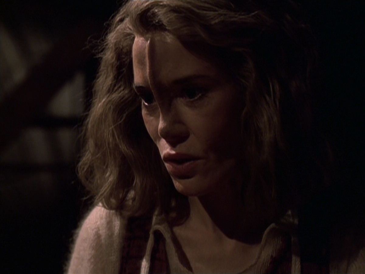 extant_StarTrek_VOY_6x19-ChildsPlay_02933.jpg