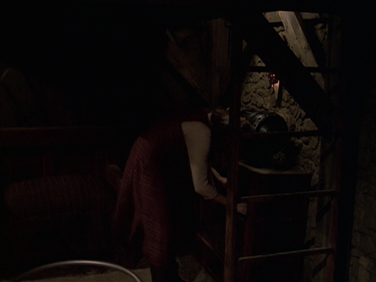 extant_StarTrek_VOY_6x19-ChildsPlay_02958.jpg