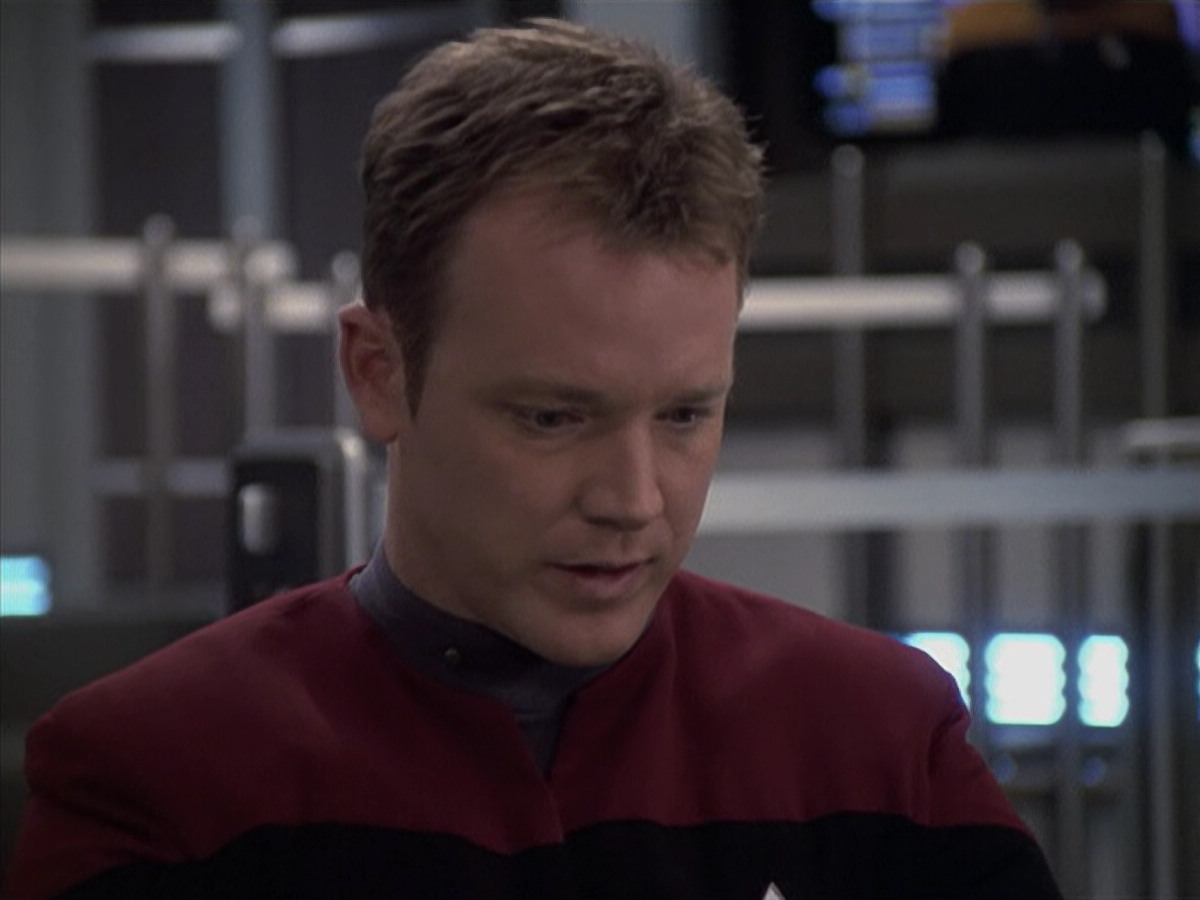 extant_StarTrek_VOY_6x19-ChildsPlay_03079.jpg