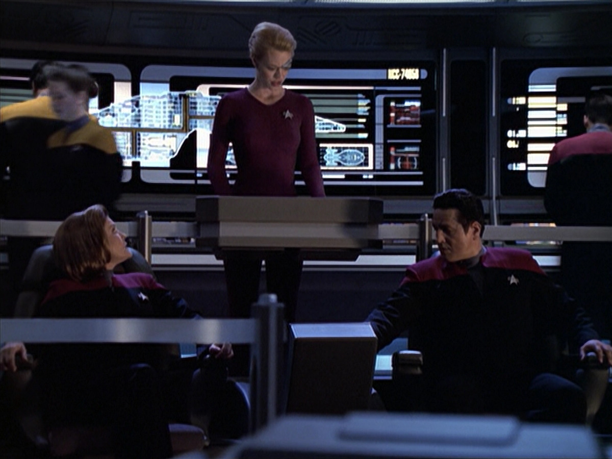 extant_StarTrek_VOY_6x19-ChildsPlay_03201.jpg