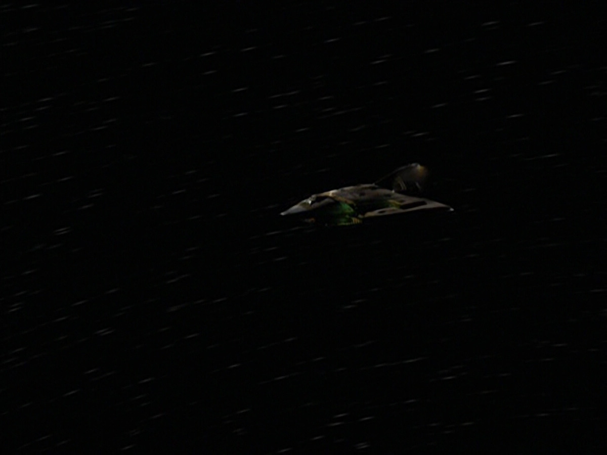 extant_StarTrek_VOY_6x19-ChildsPlay_03227.jpg