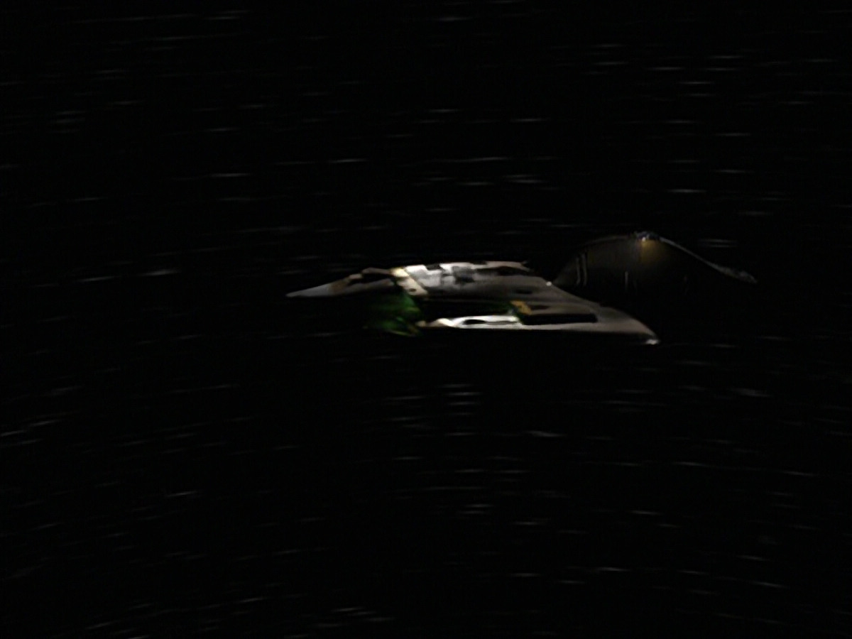 extant_StarTrek_VOY_6x19-ChildsPlay_03228.jpg