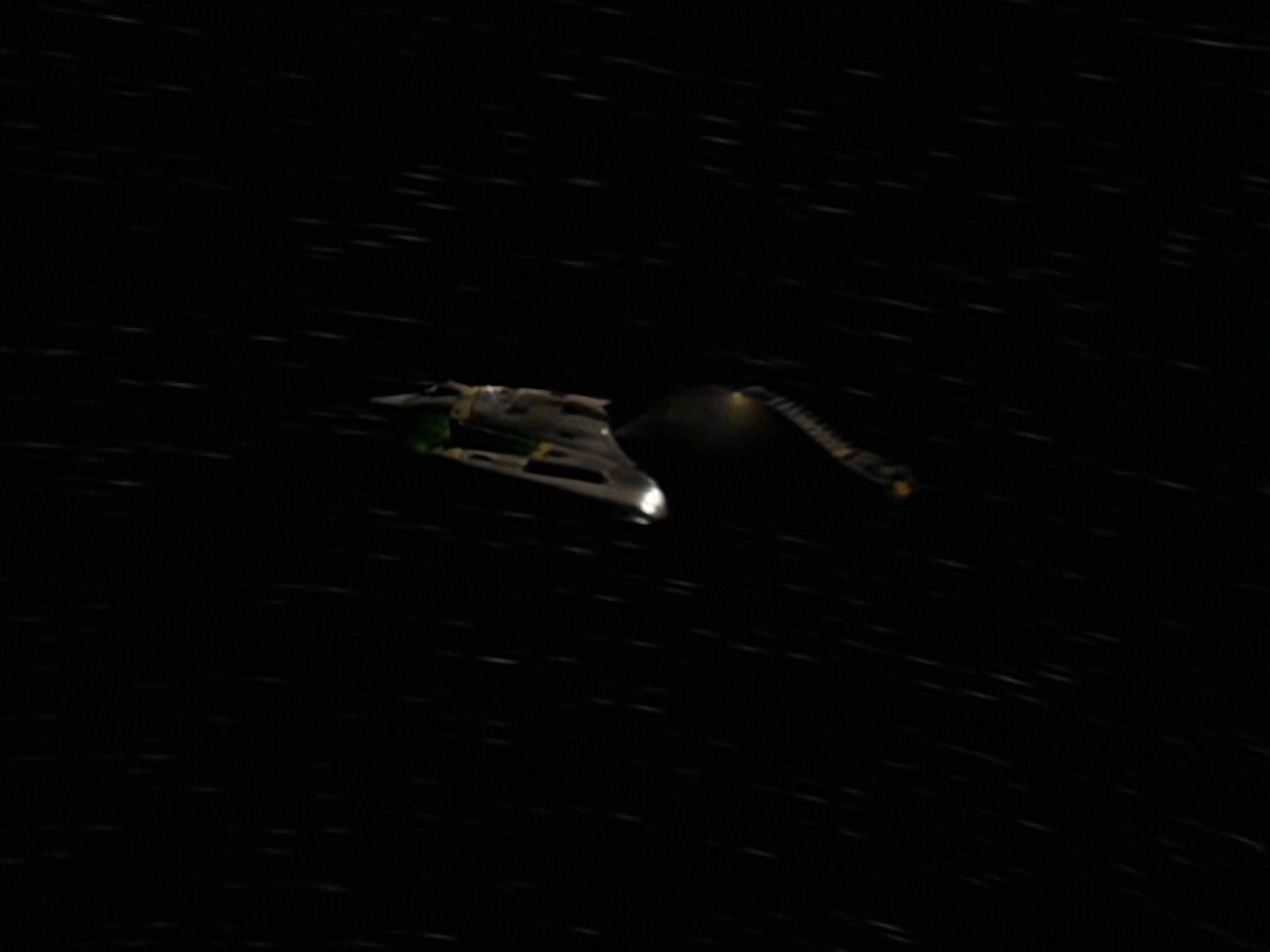 extant_StarTrek_VOY_6x19-ChildsPlay_03229.jpg