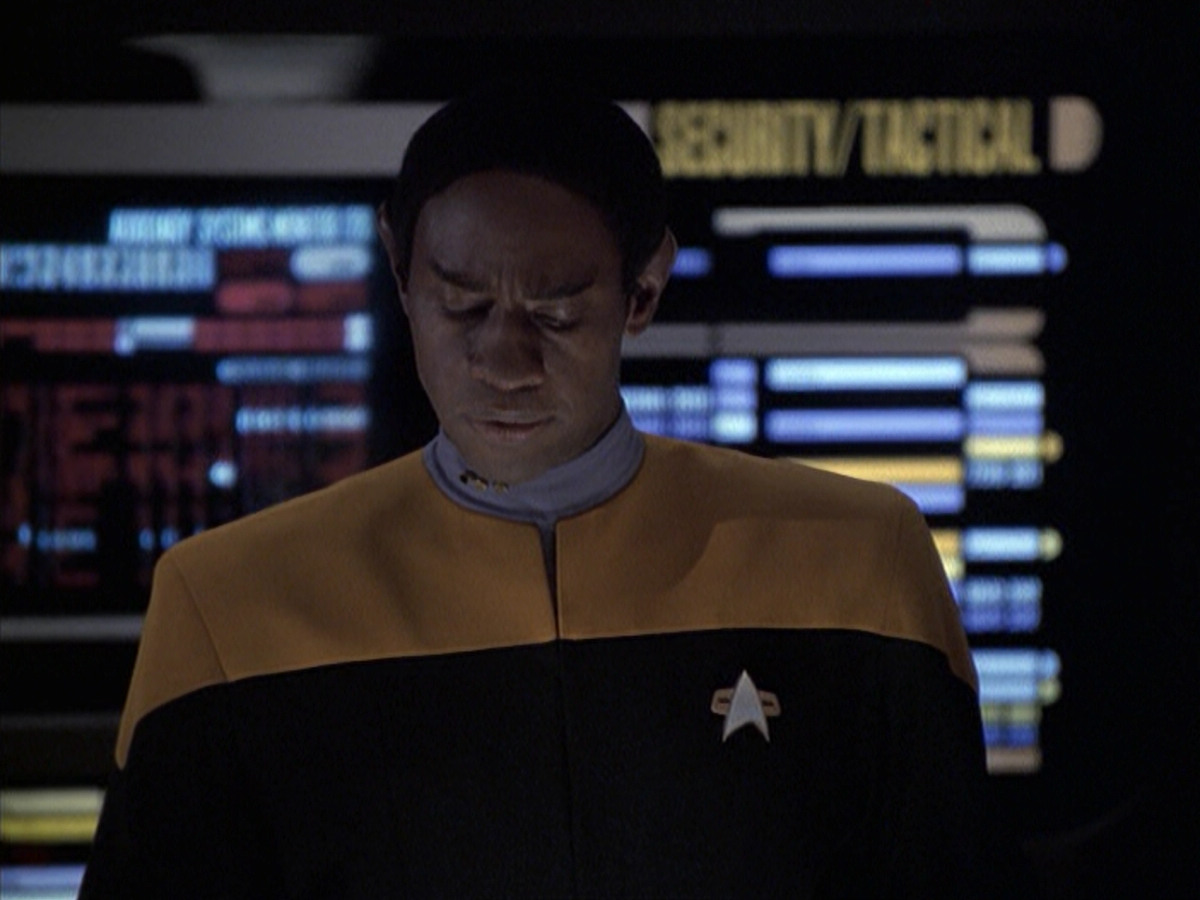 extant_StarTrek_VOY_6x19-ChildsPlay_03257.jpg