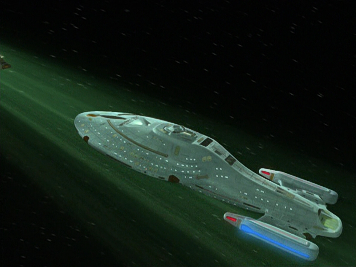 extant_StarTrek_VOY_6x19-ChildsPlay_03265.jpg
