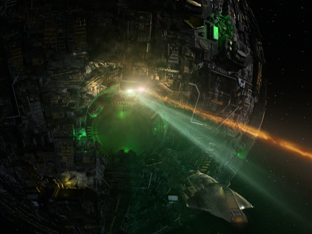 extant_StarTrek_VOY_6x19-ChildsPlay_03281.jpg