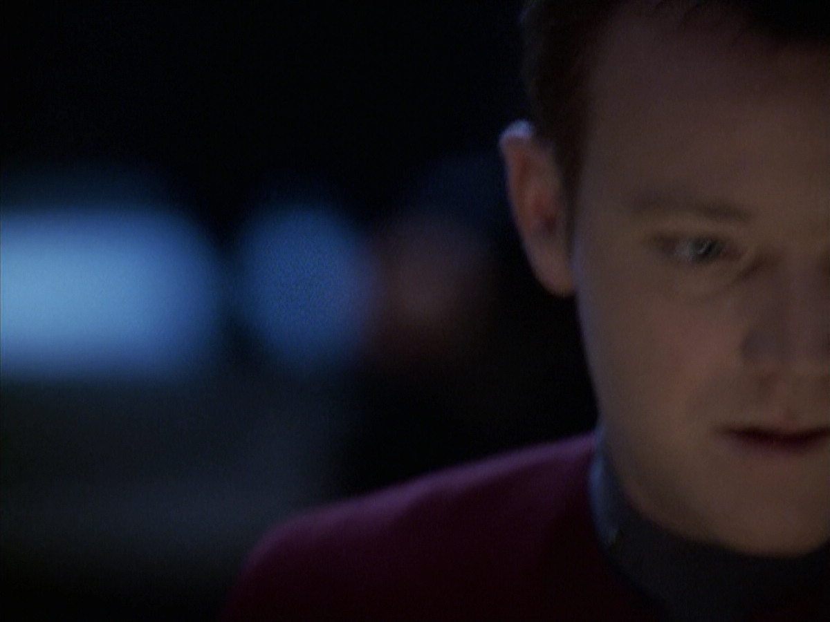 extant_StarTrek_VOY_6x19-ChildsPlay_03317.jpg