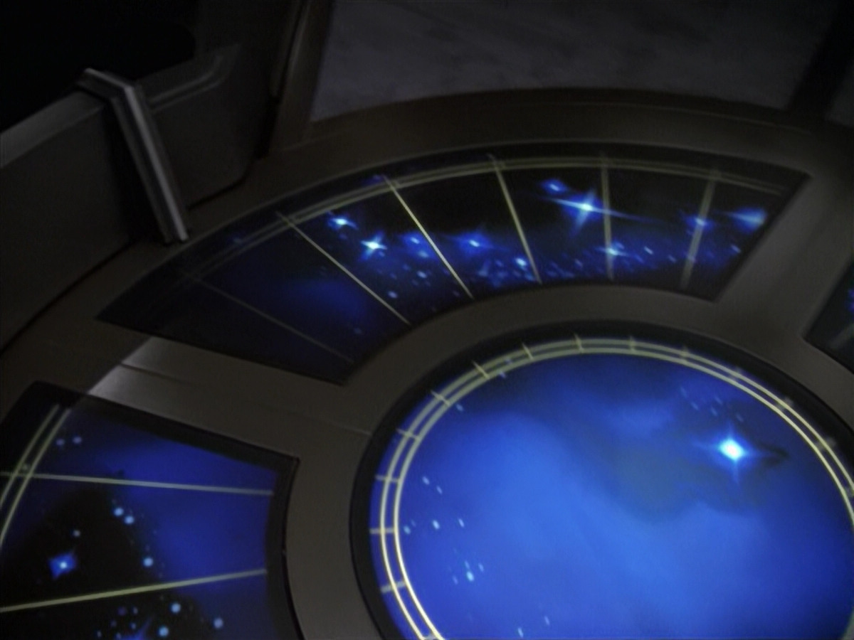 extant_StarTrek_VOY_6x19-ChildsPlay_03426.jpg