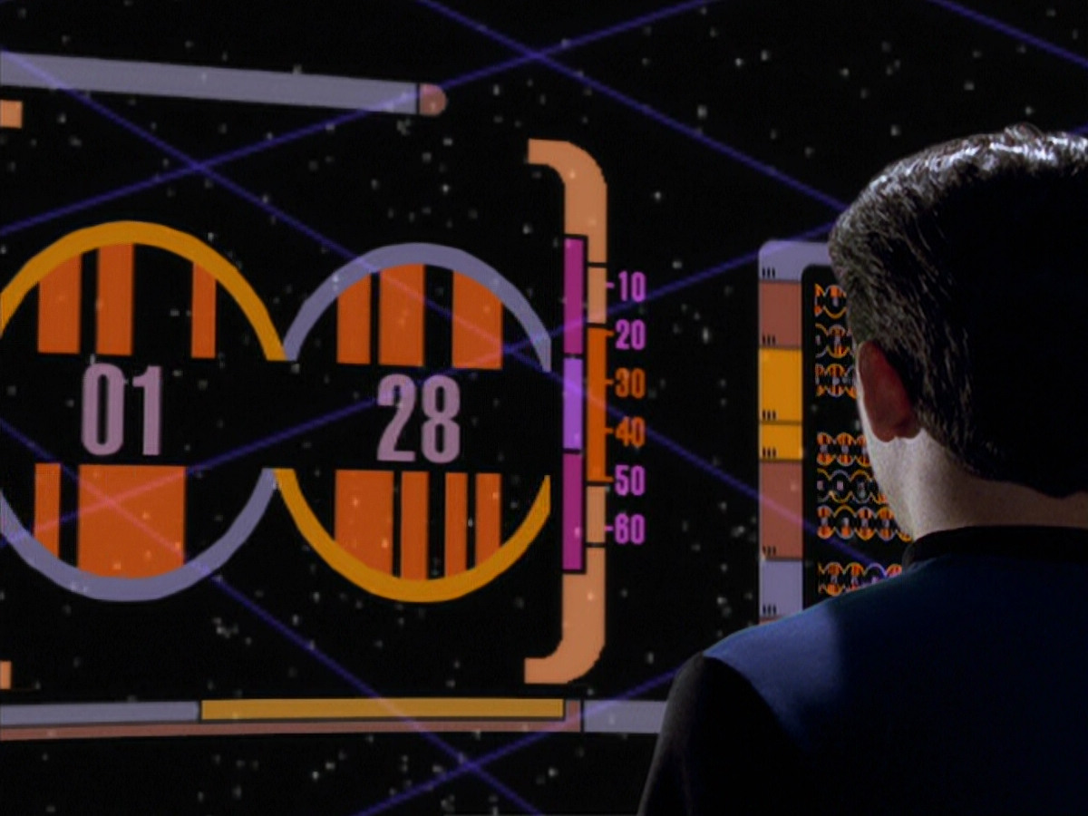 extant_StarTrek_VOY_6x19-ChildsPlay_03439.jpg